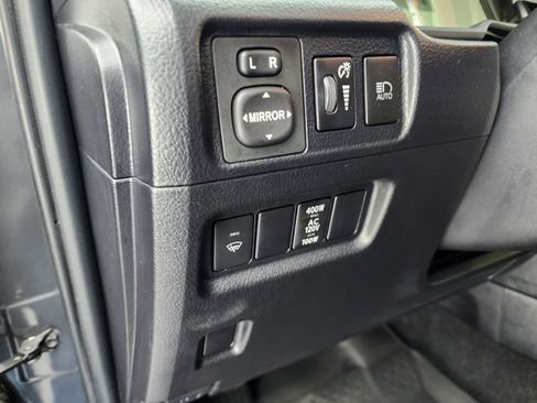 Used 2020 Toyota 4Runner Venture image 37