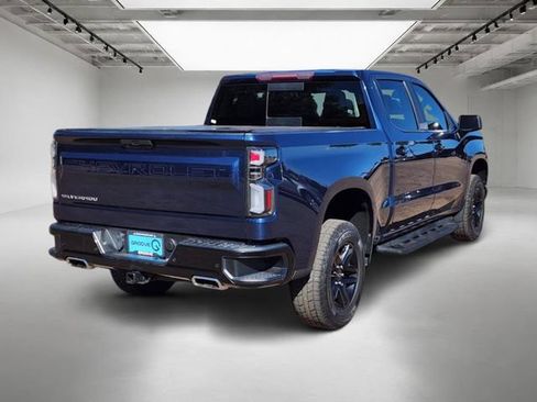 Used 2019 Chevrolet Silverado 1500 LT Trail Boss AWD/4WD image 6