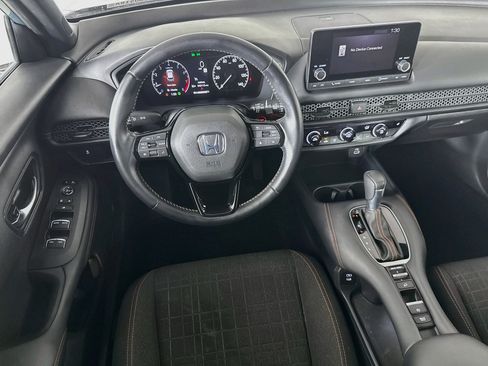 Certified 2025 Honda HR-V Sport image 26