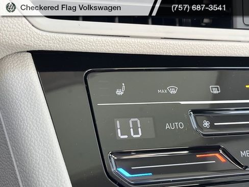 New 2026 Volkswagen Jetta SE image 8