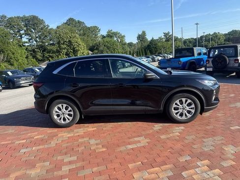 Used 2023 Ford Escape Active FWD image 16