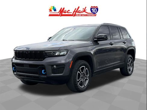 Used 2022 Jeep Grand Cherokee Trailhawk AWD/4WD image 4
