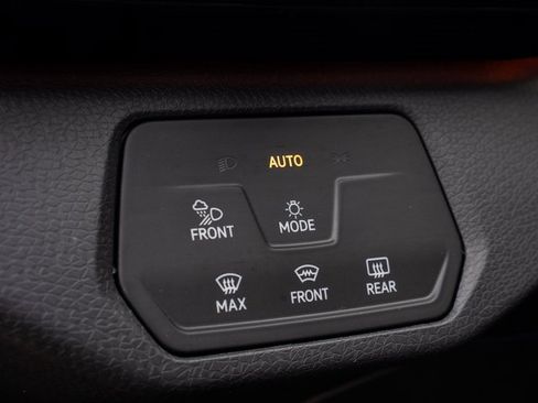 Used 2023 Volkswagen ID.4 Pro S image 26