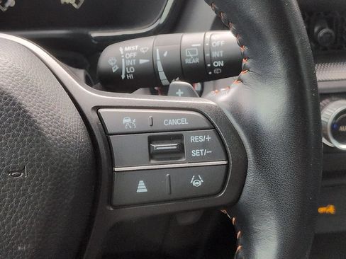 Used 2025 Honda CR-V Sport-L image 18