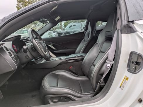 Used 2014 Chevrolet Corvette Stingray Coupe image 16