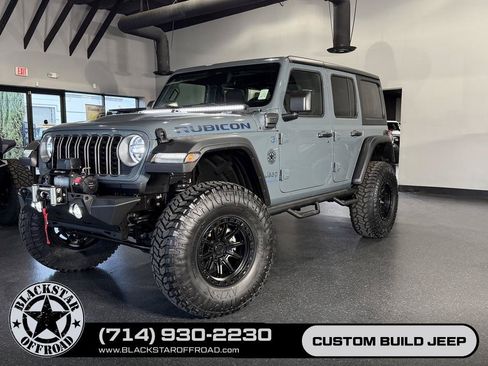Used 2025 Jeep Wrangler Unlimited Rubicon 4xe w/ Safety Group AWD/4WD image 28