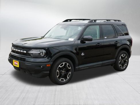 Used 2022 Ford Bronco Sport Outer Banks AWD/4WD image 3