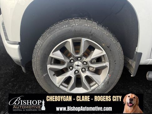 Used 2019 Chevrolet Silverado 1500 RST image 25