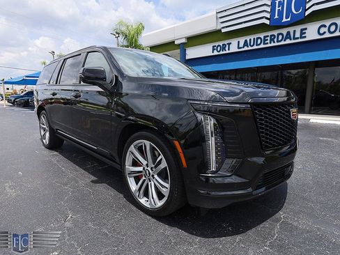 Used 2026 Cadillac Escalade ESV Platinum Sport AWD/4WD image 53