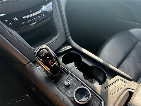 Used 2023 Cadillac XT5 Premium Luxury image 10