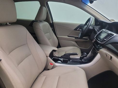 Used 2017 Honda Accord EX-L image 21
