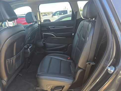 Used 2023 Kia Telluride S w/ S Sunroof Package FWD image 7