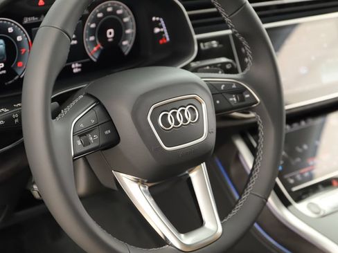 New 2026 Audi Q7 2.0T Premium AWD/4WD image 16