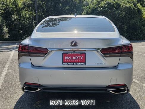Used 2021 Lexus LS 500 w/ Accessory Package (Z2) RWD image 4