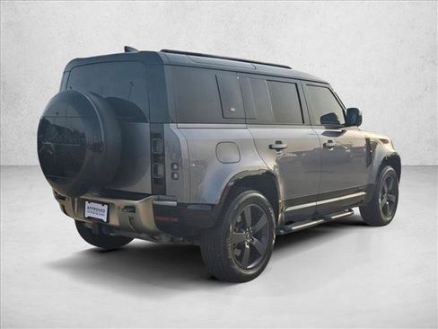 Used 2024 Land Rover Defender 110 X AWD/4WD image 5