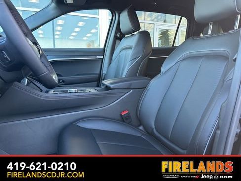 Used 2025 Jeep Wagoneer S Limited AWD/4WD image 21