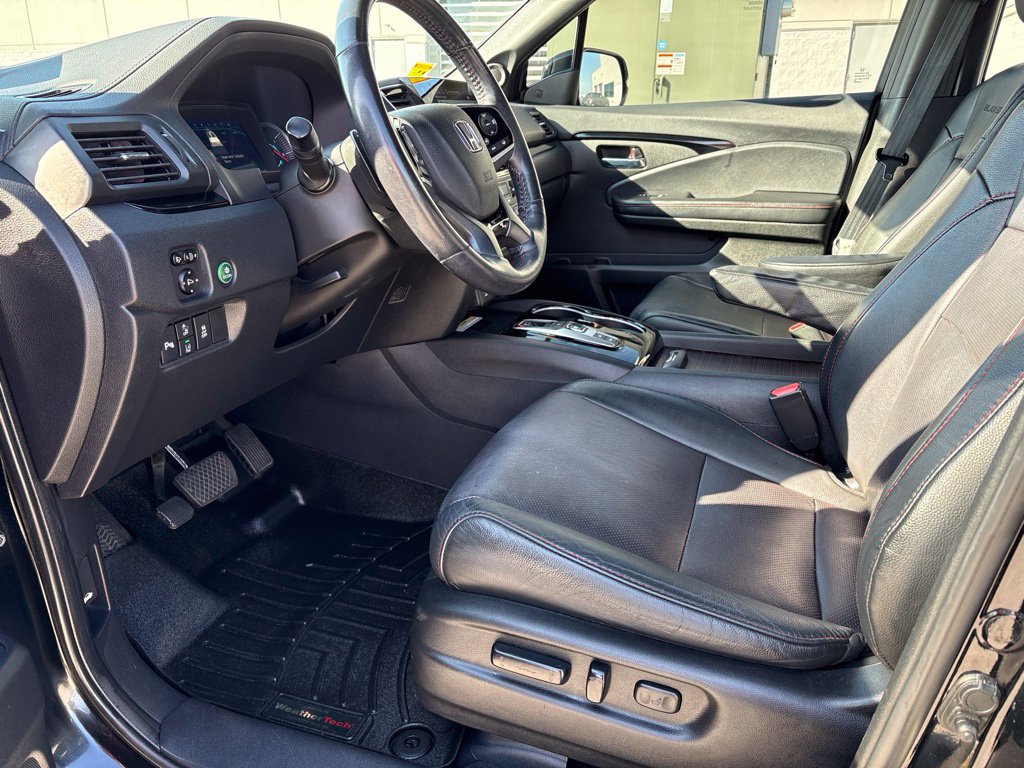 Used 2020 Honda Pilot Black Edition image 9