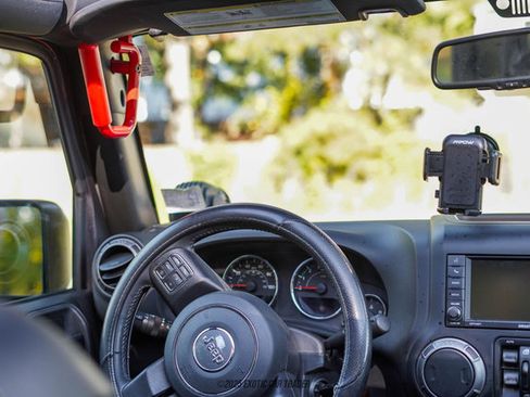 Used 2017 Jeep Wrangler Unlimited Sport w/ Quick Order Package 24S image 35