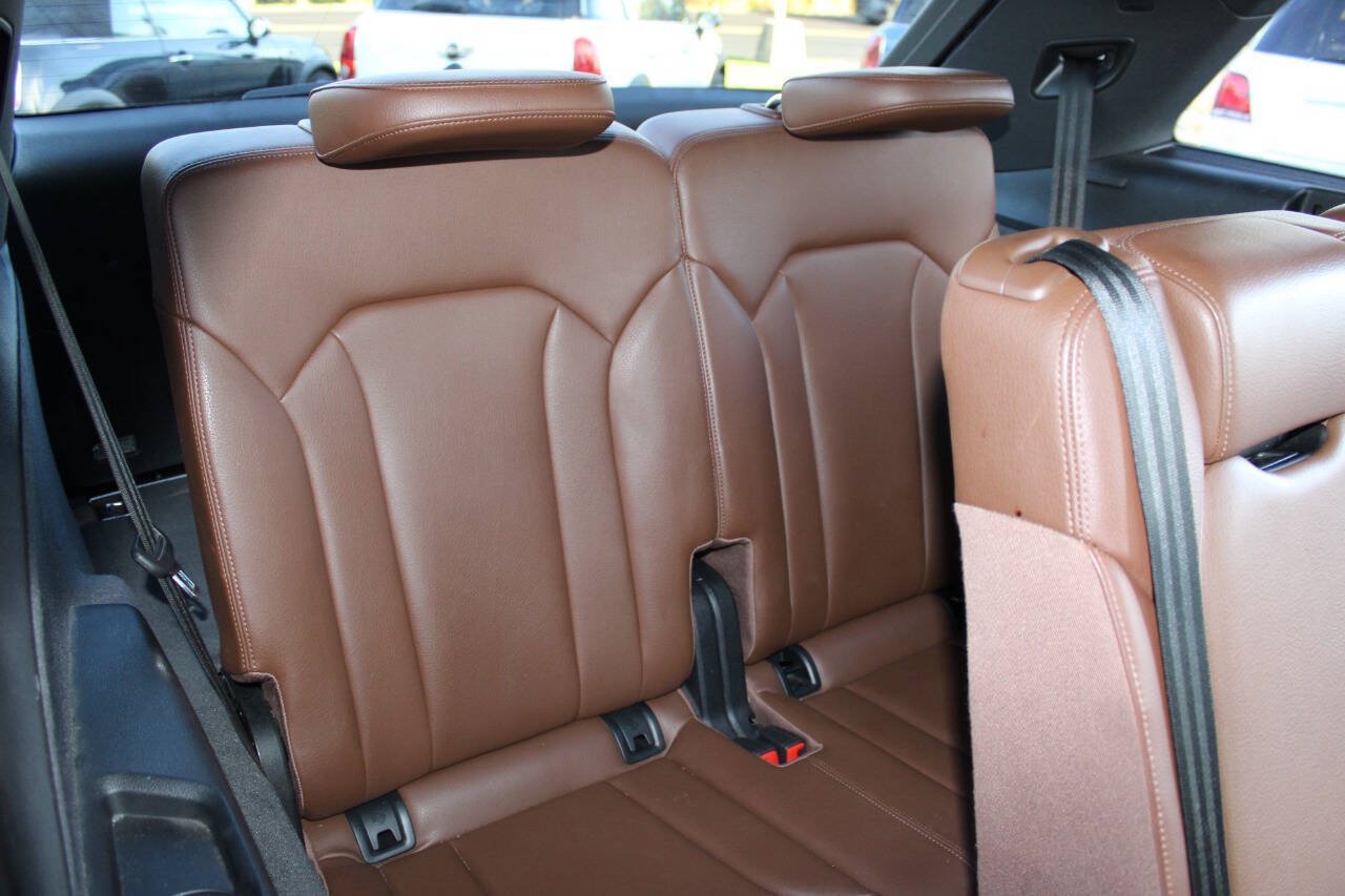 Used 2019 Audi Q7 3.0T Premium Plus AWD/4WD image 21