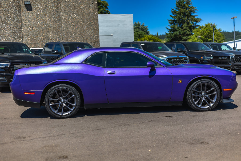 Used 2023 Dodge Challenger R/T Scat Pack RWD image 7