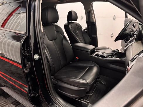 Used 2023 Kia Sorento S w/ Panoramic Sunroof Package AWD/4WD image 43