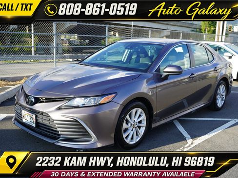 Used 2023 Toyota Camry LE FWD image 1
