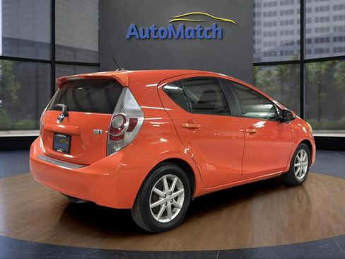 Used 2013 Toyota Prius C Three image 11