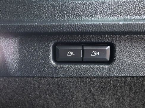 Used 2021 Lincoln Corsair AWD w/ Premium Package image 53