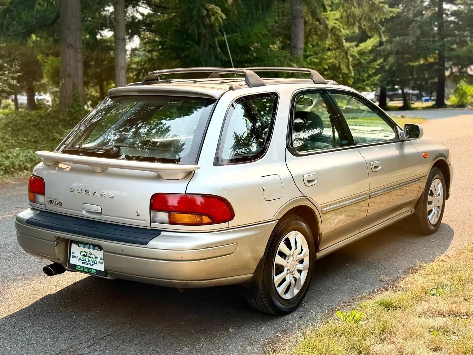 Used 2001 Subaru Impreza Outback Sport AWD/4WD image 5
