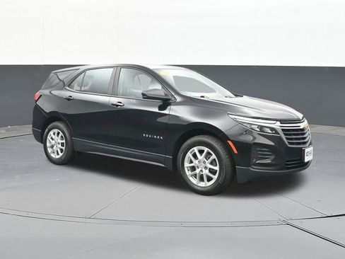 Used 2023 Chevrolet Equinox LS w/ LPO, Floor Liner Package FWD image 21