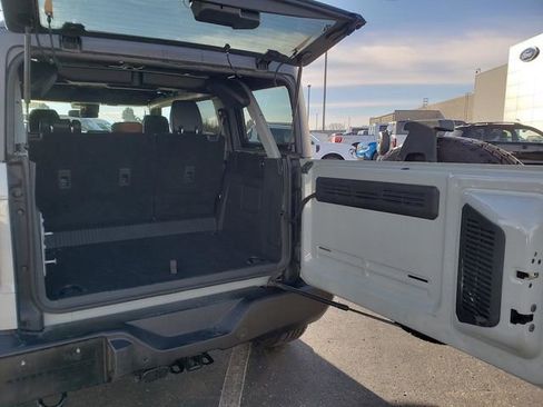 Used 2024 Ford Bronco Outer Banks image 7