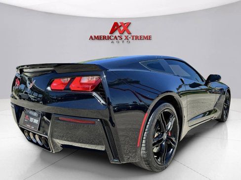 Used 2017 Chevrolet Corvette Stingray Coupe w/ 2LT Preferred Equipment Group image 5