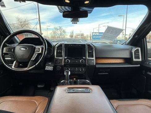 Used 2016 Ford F150 Limited w/ Trailer Tow Package image 18