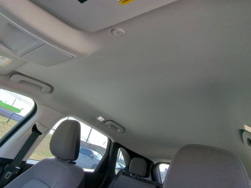 Used 2021 Ford Escape S image 19