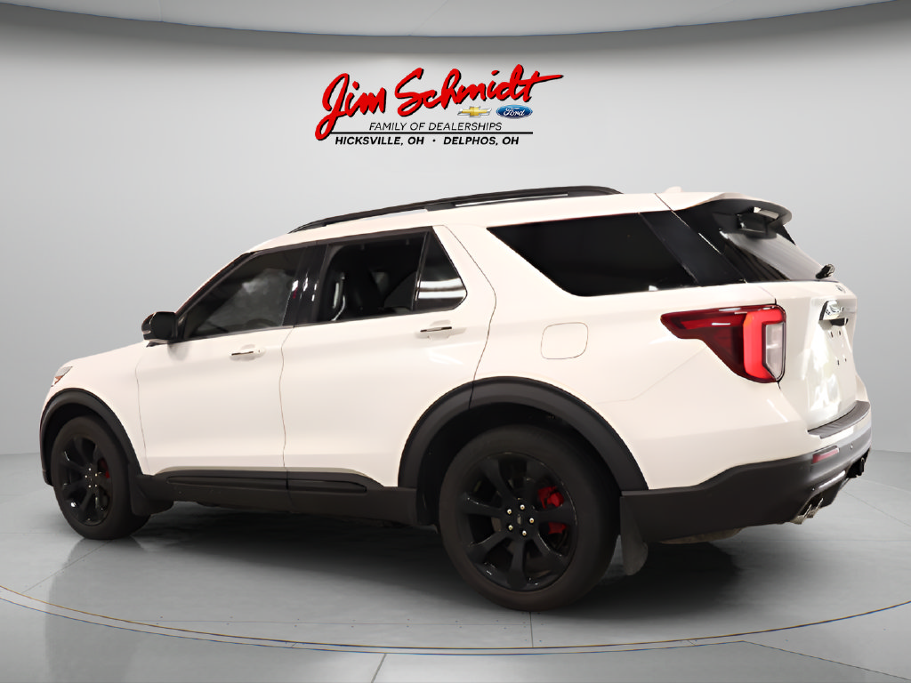 Used 2024 Ford Explorer ST w/ Technology Package AWD/4WD image 4