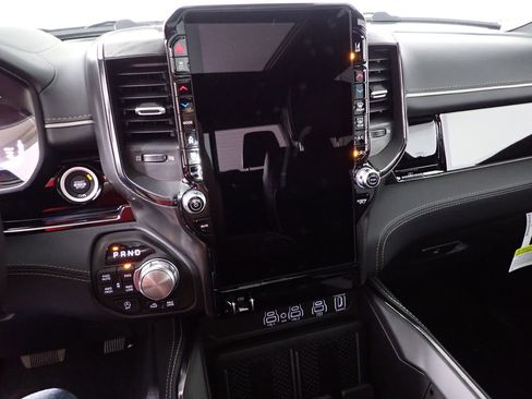 New 2026 RAM 1500 Limited image 38