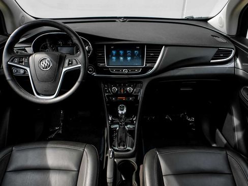 Used 2019 Buick Encore Essence w/ Experience Buick Package FWD image 15