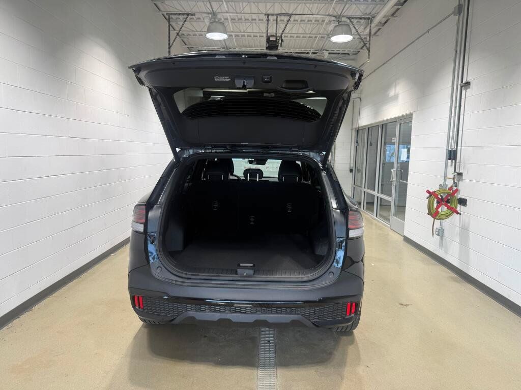 Used 2025 Kia Sportage X-Line Prestige AWD/4WD image 13