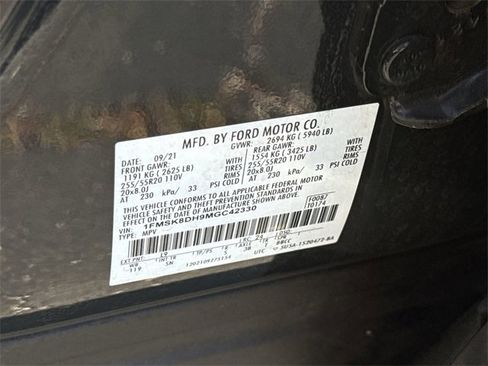 Certified 2021 Ford Explorer XLT w/ Equipment Group 202A image 44