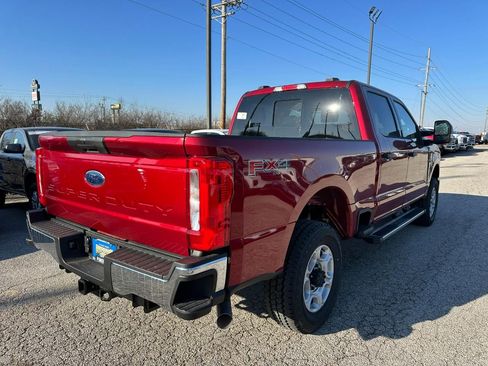 New 2026 Ford F250 XLT w/ FX4 Off-Road Package image 3