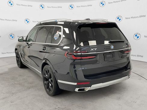 Used 2024 BMW X7 xDrive40i image 2