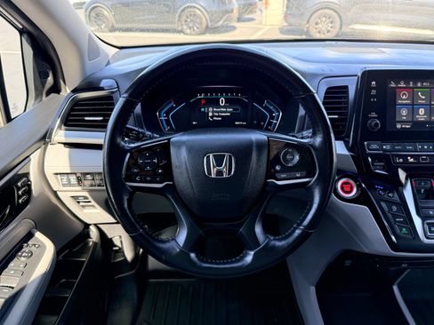 Used 2019 Honda Odyssey Elite image 11