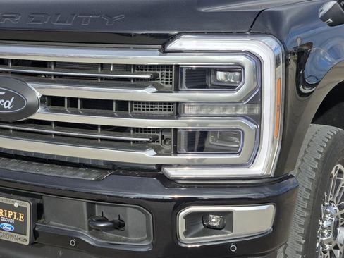 New 2026 Ford F350 Platinum w/ Platinum Plus Package image 10