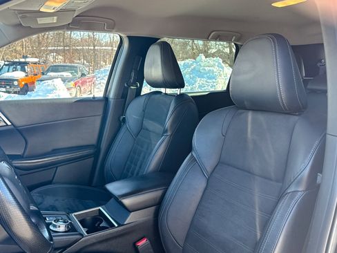 Used 2022 Mitsubishi Outlander SE image 20