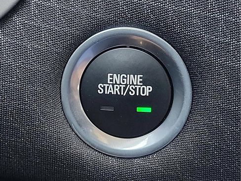 Used 2023 Chevrolet Malibu LT image 17