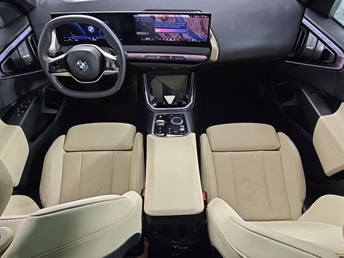 Certified 2025 BMW X3 xDrive30i w/ Convenience Package image 17