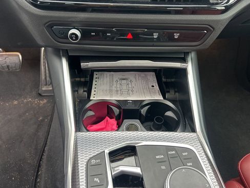 Used 2025 BMW 330i Sedan w/ M Sport Package RWD image 26