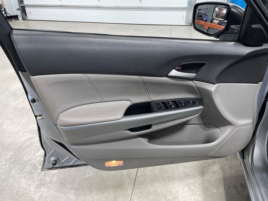 Used 2009 Honda Accord EX-L image 12