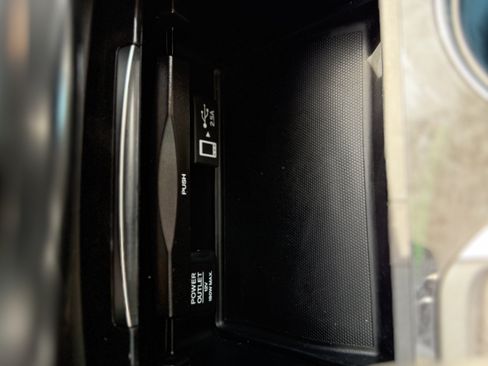 Used 2019 Acura TLX FWD image 26