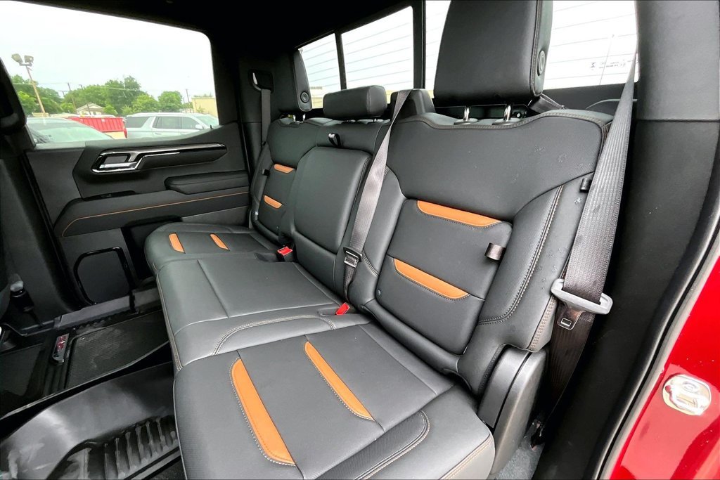 New 2026 GMC Sierra 1500 AT4 w/ AT4 Premium Package AWD/4WD image 18